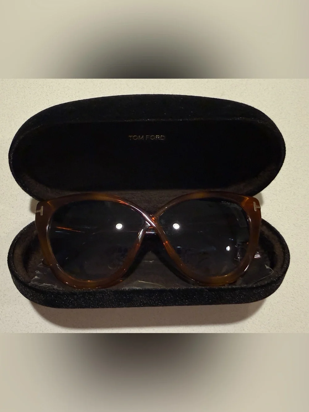 Tom Ford Women's Arabella Tortoiseshell Gradient Cat Eye Sunglasses